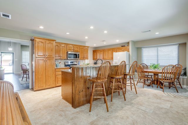 3716 Indian Wells Drive, Arlington, TX 76017