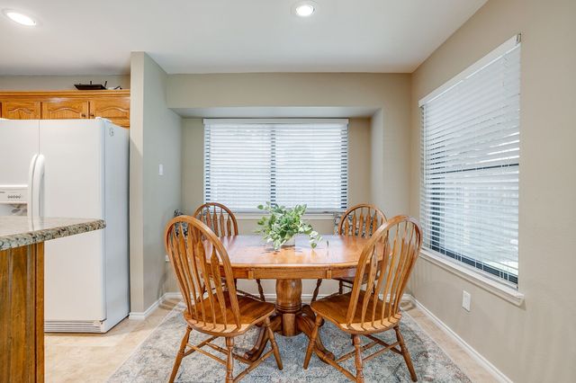3716 Indian Wells Drive, Arlington, TX 76017
