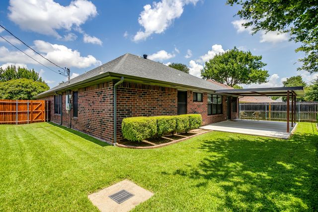 3716 Indian Wells Drive, Arlington, TX 76017