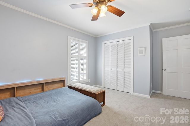 6123 Lake Providence Lane, Charlotte, NC 28277