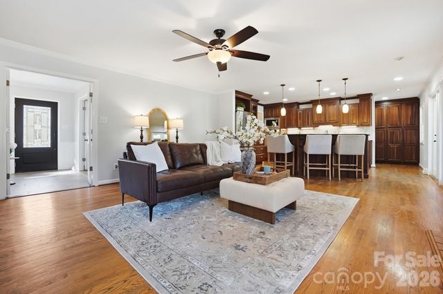 6123 Lake Providence Lane, Charlotte, NC 28277