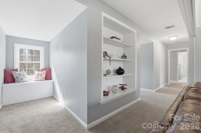 6123 Lake Providence Lane, Charlotte, NC 28277