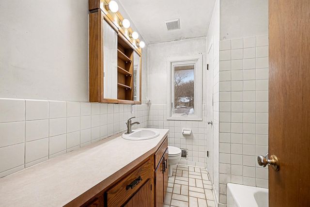 3959 Arthur Street NE, Columbia Heights, MN 55421