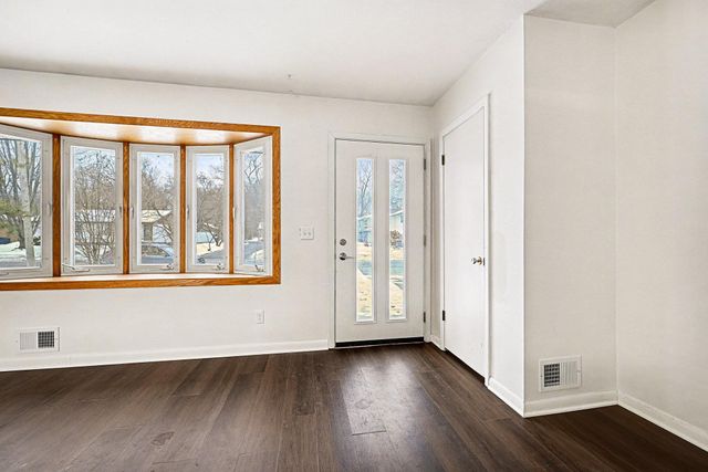 3959 Arthur Street NE, Columbia Heights, MN 55421