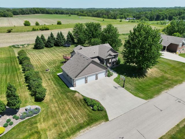 60722 254th Avenue, Mantorville, MN 55955