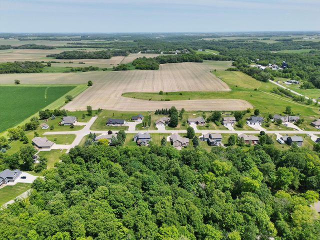60722 254th Avenue, Mantorville, MN 55955