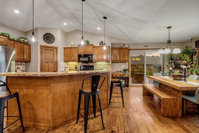 60722 254th Avenue, Mantorville, MN 55955
