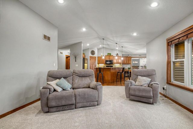60722 254th Avenue, Mantorville, MN 55955