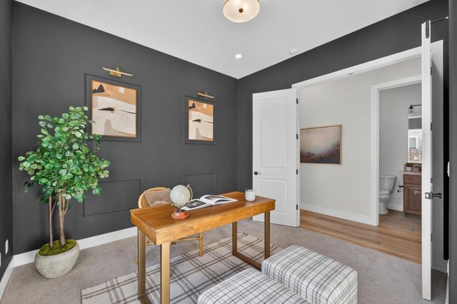 300 Yorktown Ct, Roseville, CA 95747
