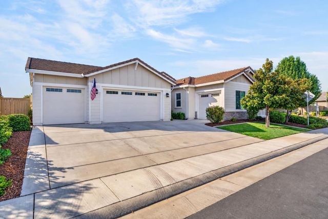 300 Yorktown Ct, Roseville, CA 95747
