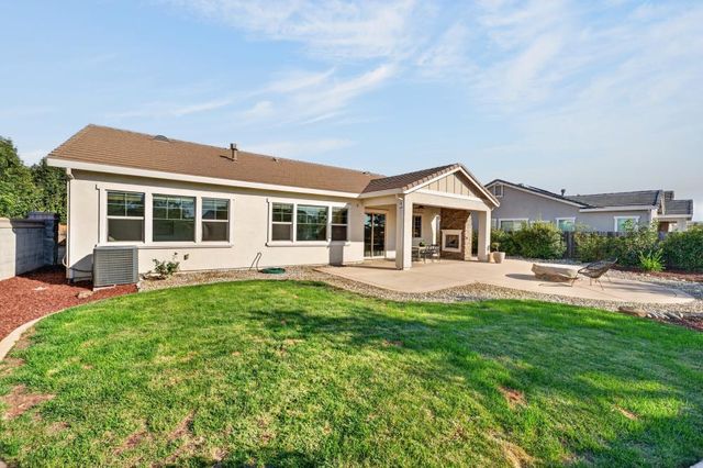 300 Yorktown Ct, Roseville, CA 95747