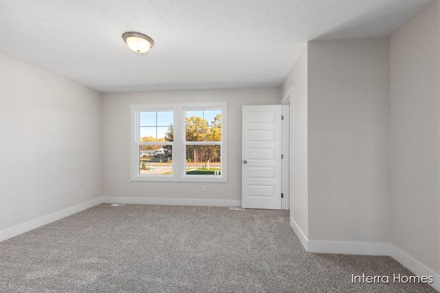 6108 Stahl Drive 13, Spring Lake, MI 49456