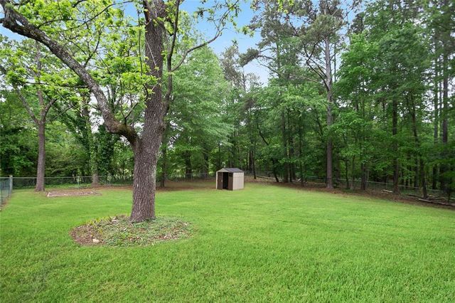 1830 Lost Mountain Road, Powder Springs, GA 30127
