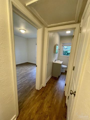 209 Maple St, Pensacola, FL 32506