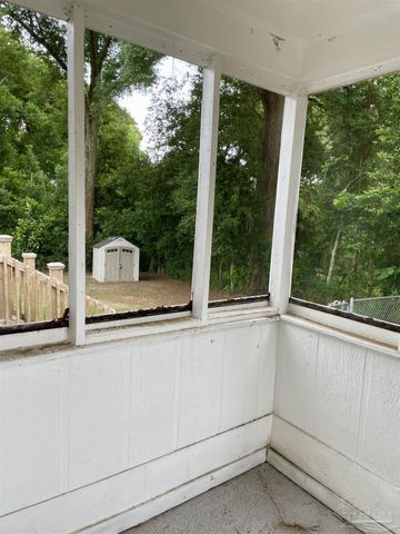 209 Maple St, Pensacola, FL 32506