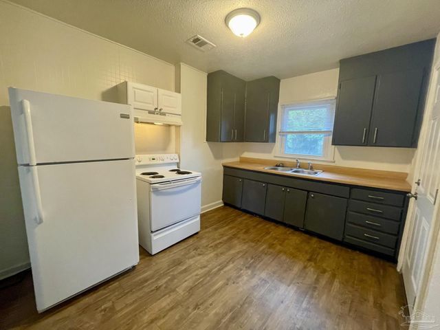 209 Maple St, Pensacola, FL 32506
