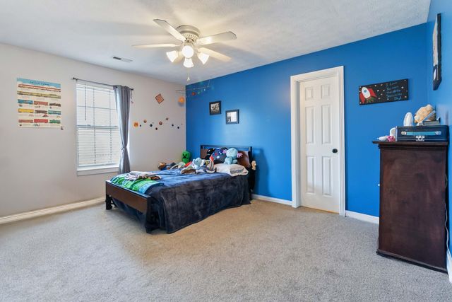 207 Clover Pointe Drive, Somerset, KY 42503