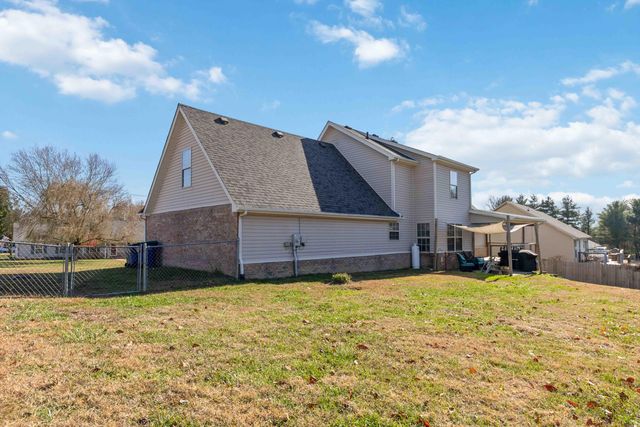 207 Clover Pointe Drive, Somerset, KY 42503