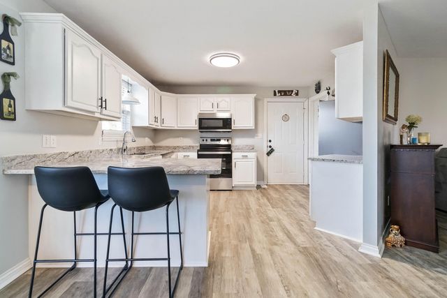 207 Clover Pointe Drive, Somerset, KY 42503