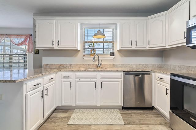 207 Clover Pointe Drive, Somerset, KY 42503