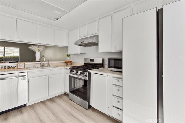 13944 Magnolia, Garden Grove, CA 92844