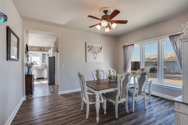 945 Quarter Horse Lane, Bellevue, TX 76228