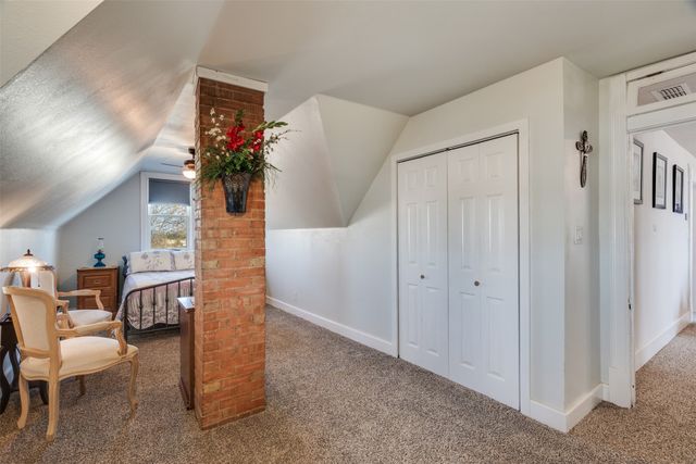 945 Quarter Horse Lane, Bellevue, TX 76228