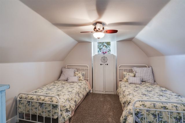 945 Quarter Horse Lane, Bellevue, TX 76228