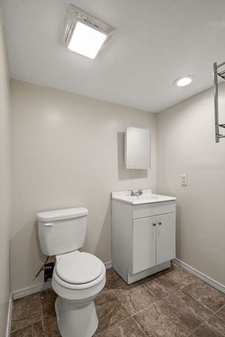 26 Winifred Ave, Worcester, MA 01602