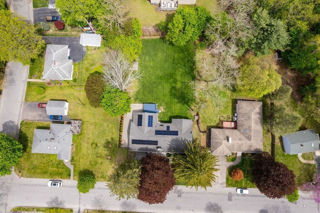 26 Winifred Ave, Worcester, MA 01602