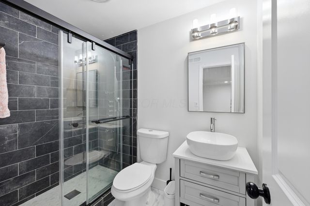 126 Avena Court, Sunbury, OH 43074