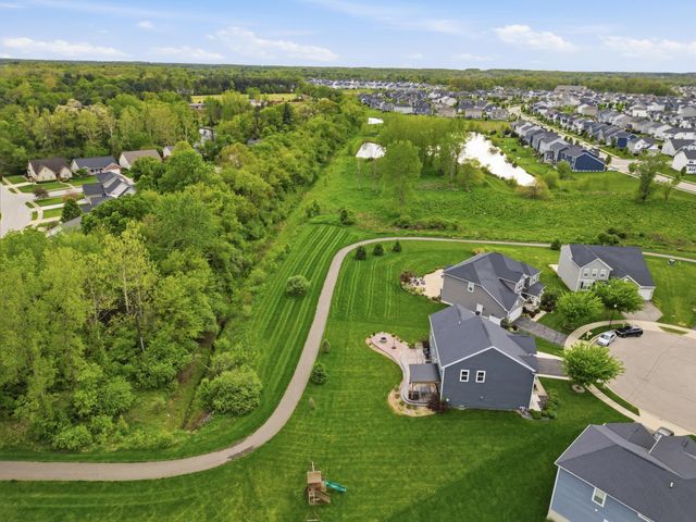 126 Avena Court, Sunbury, OH 43074
