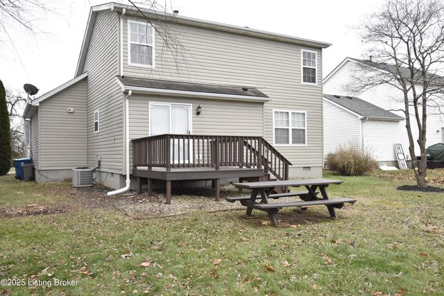 4313 Hickoryview Dr, Louisville, KY 40299