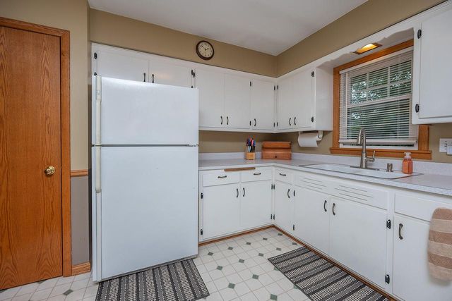 5353 S Elaine AVENUE, Cudahy, WI 53110