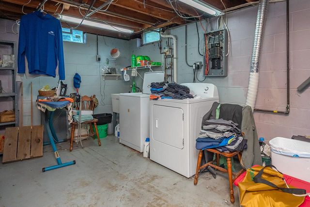 5353 S Elaine AVENUE, Cudahy, WI 53110