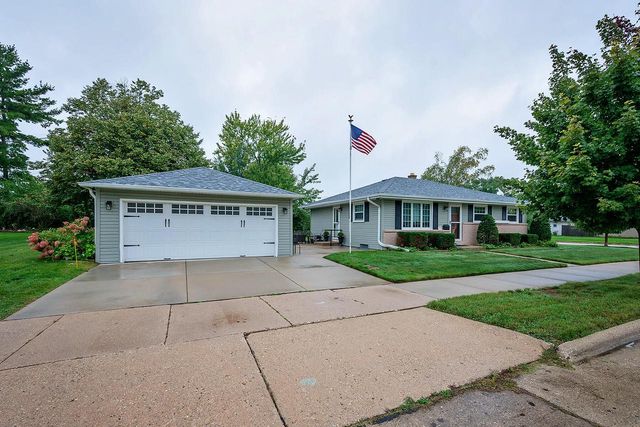 5353 S Elaine AVENUE, Cudahy, WI 53110