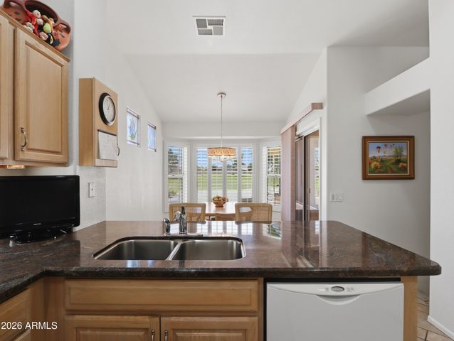 13530 W WAGON WHEEL Drive, Sun City West, AZ 85375