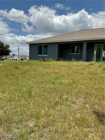 2919 52nd ST W, Lehigh Acres, FL 33971