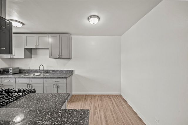 231 Justin Avenue 7, Glendale, CA 91201