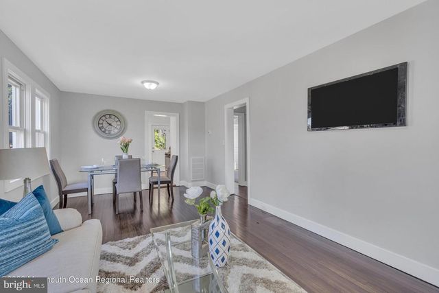 18 FISHER AVE, Neptune, NJ 07753
