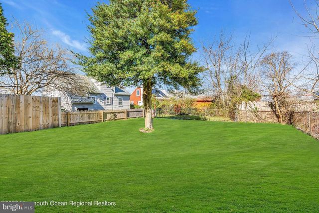18 FISHER AVE, Neptune, NJ 07753