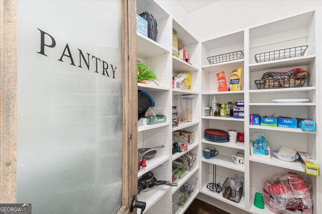 4375 Gavira Court, Cumming, GA 30040