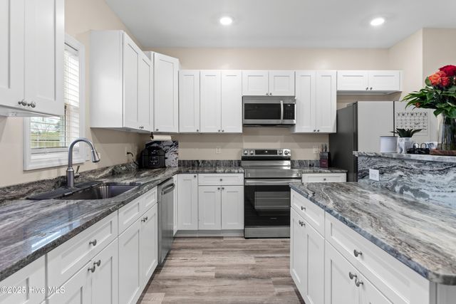 304 E Franck Street, Richlands, NC 28574