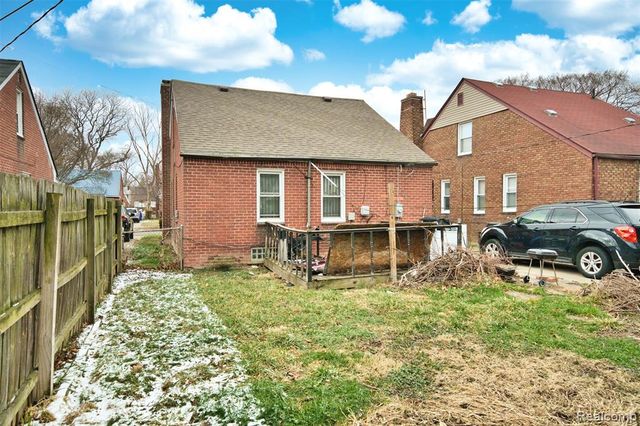 11658 Penrod Street, Detroit, MI 48228