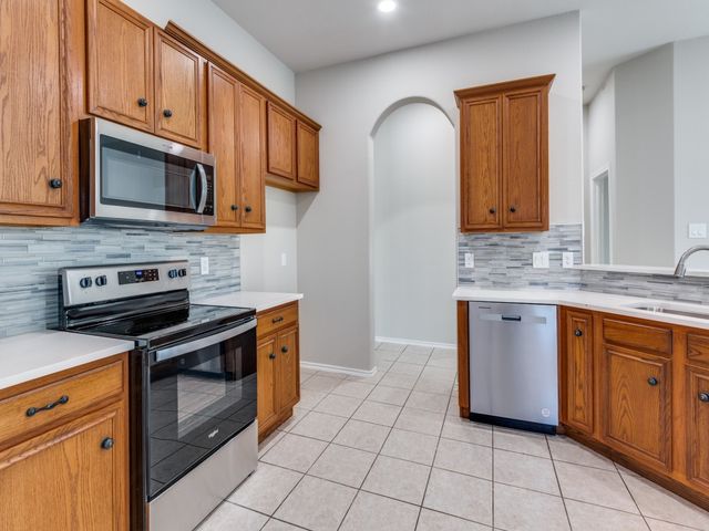 7952 Glenway Drive, Dallas, TX 75249