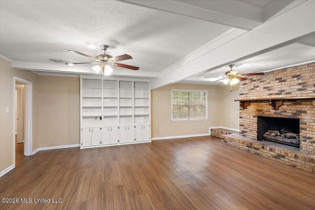 72 Fern Valley Road, Brandon, MS 39042