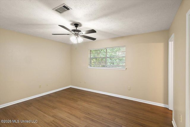 72 Fern Valley Road, Brandon, MS 39042