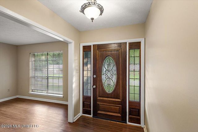 72 Fern Valley Road, Brandon, MS 39042