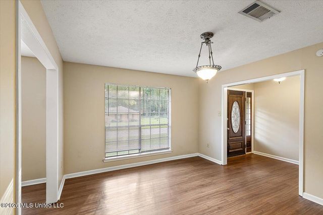 72 Fern Valley Road, Brandon, MS 39042