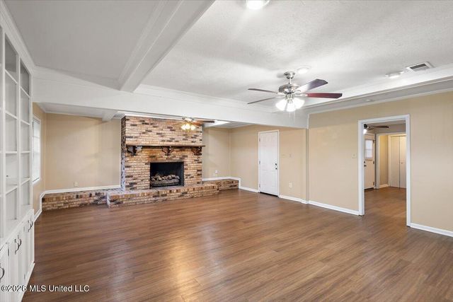 72 Fern Valley Road, Brandon, MS 39042